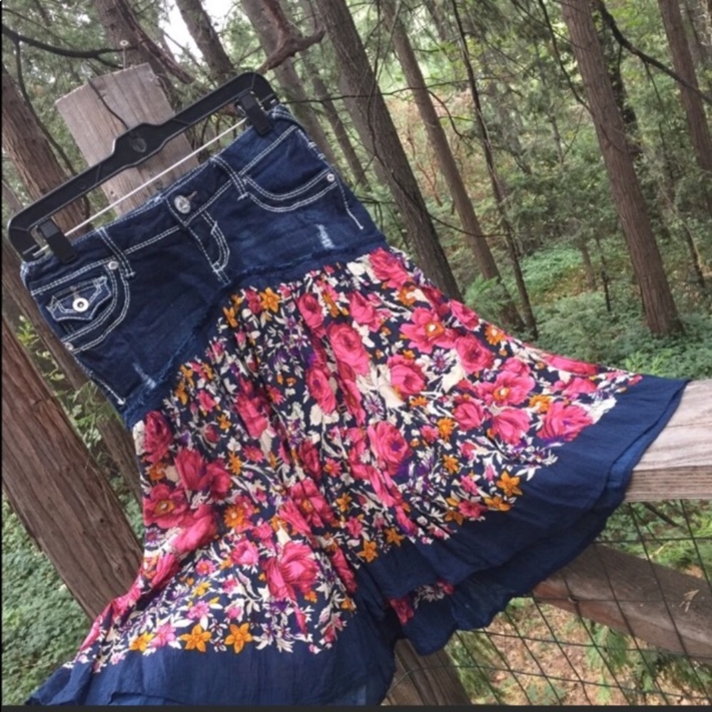 Kreativekristen up cycled  navy denim and floral red , rose print skirt